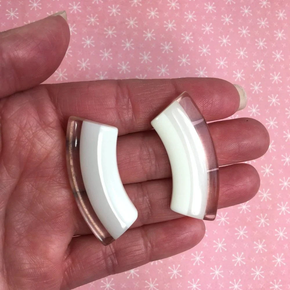 Vintage White and Clear Lucite Earrings